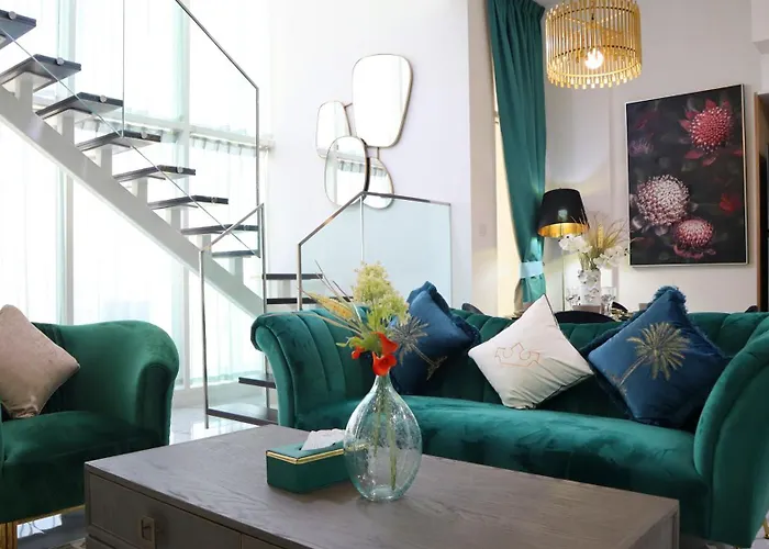 Modern City Duplex 2Br Apartment In Masdar City