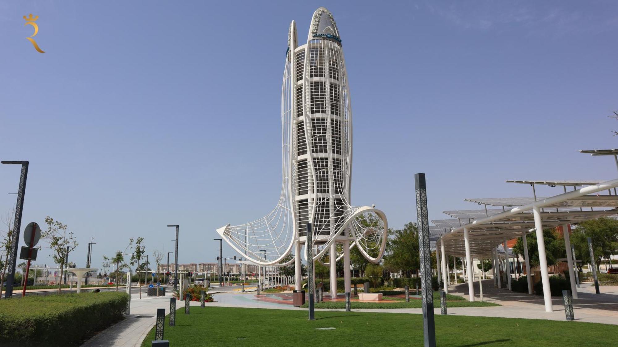 Apartment Modern Duplex 2br In Masdar