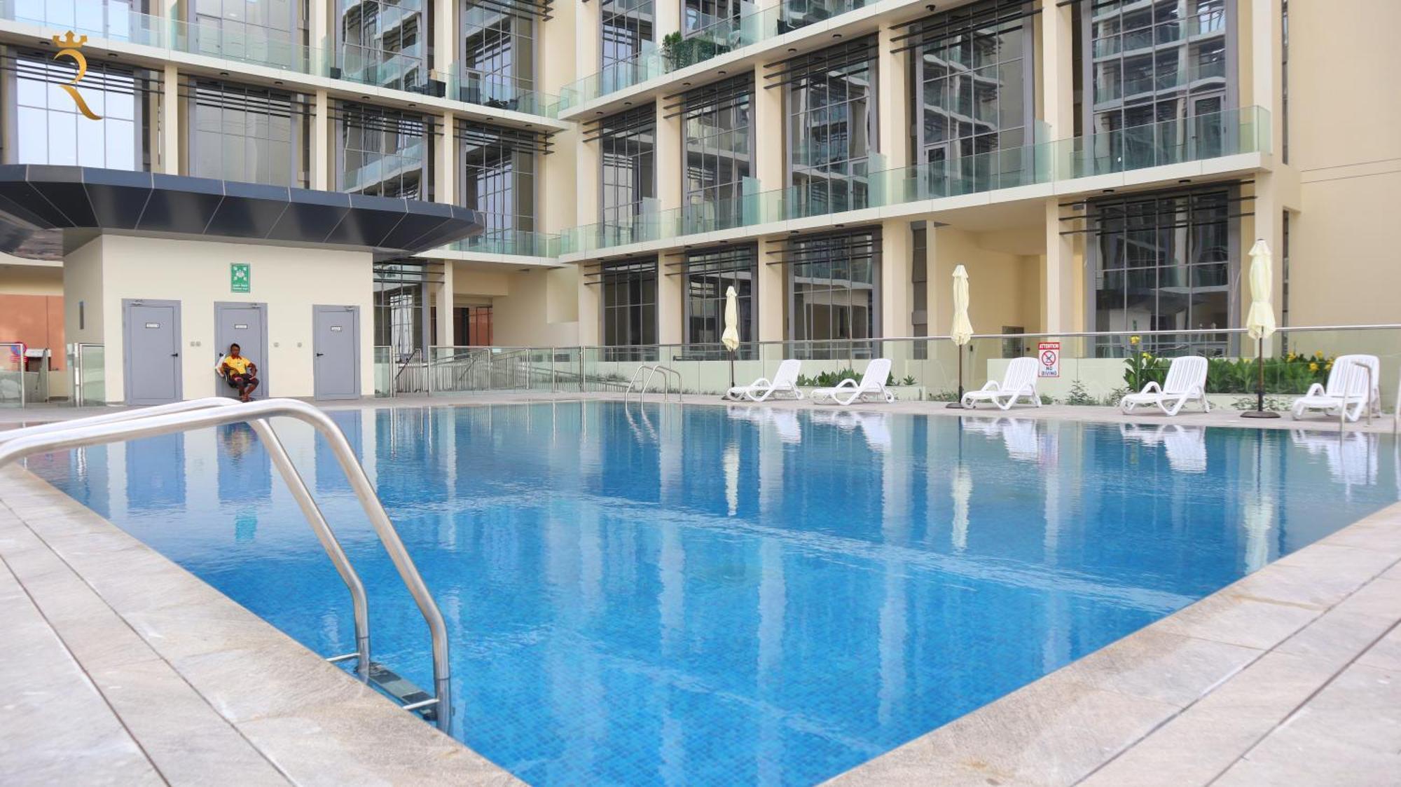 Modern Duplex 2br In Masdar *