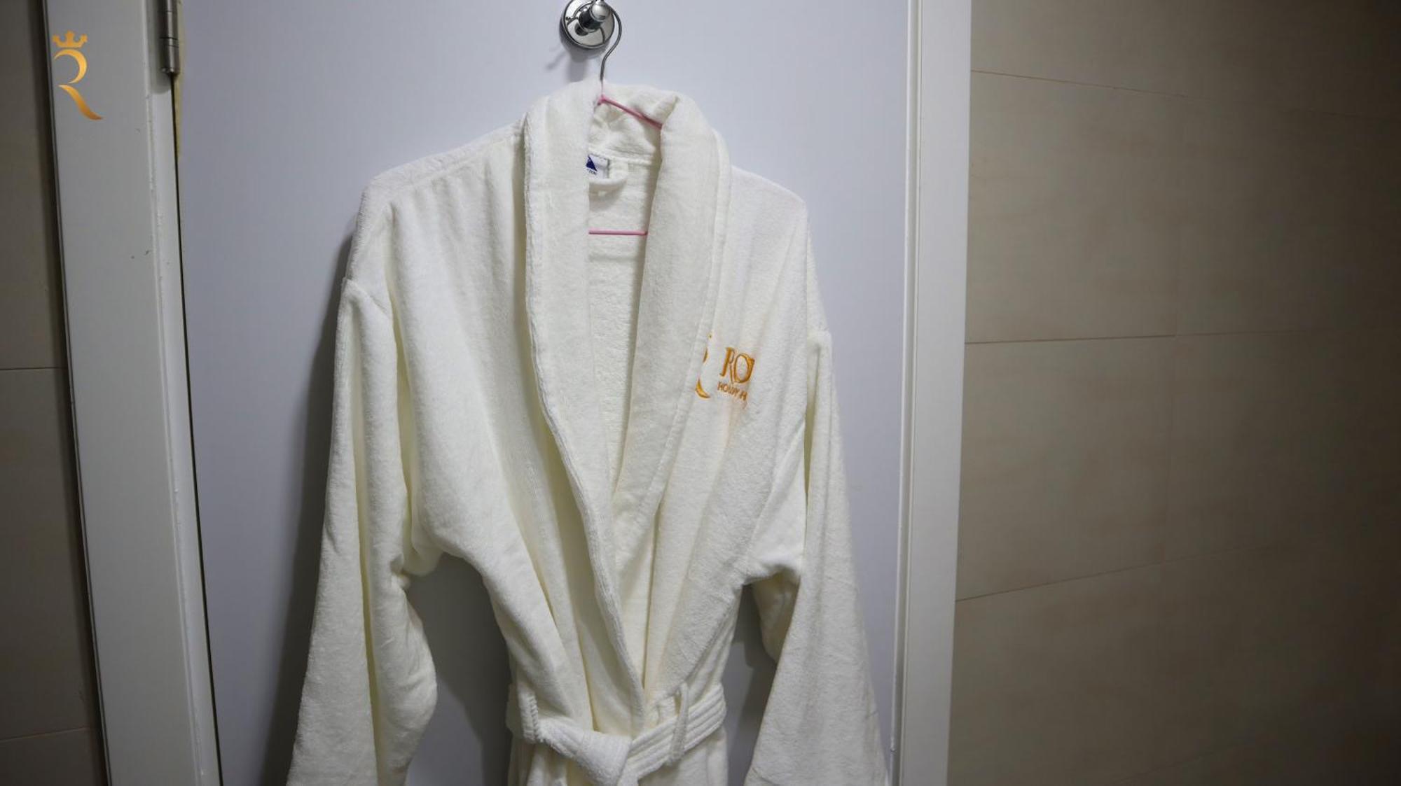 Modern Duplex 2br In Masdar Apartment *