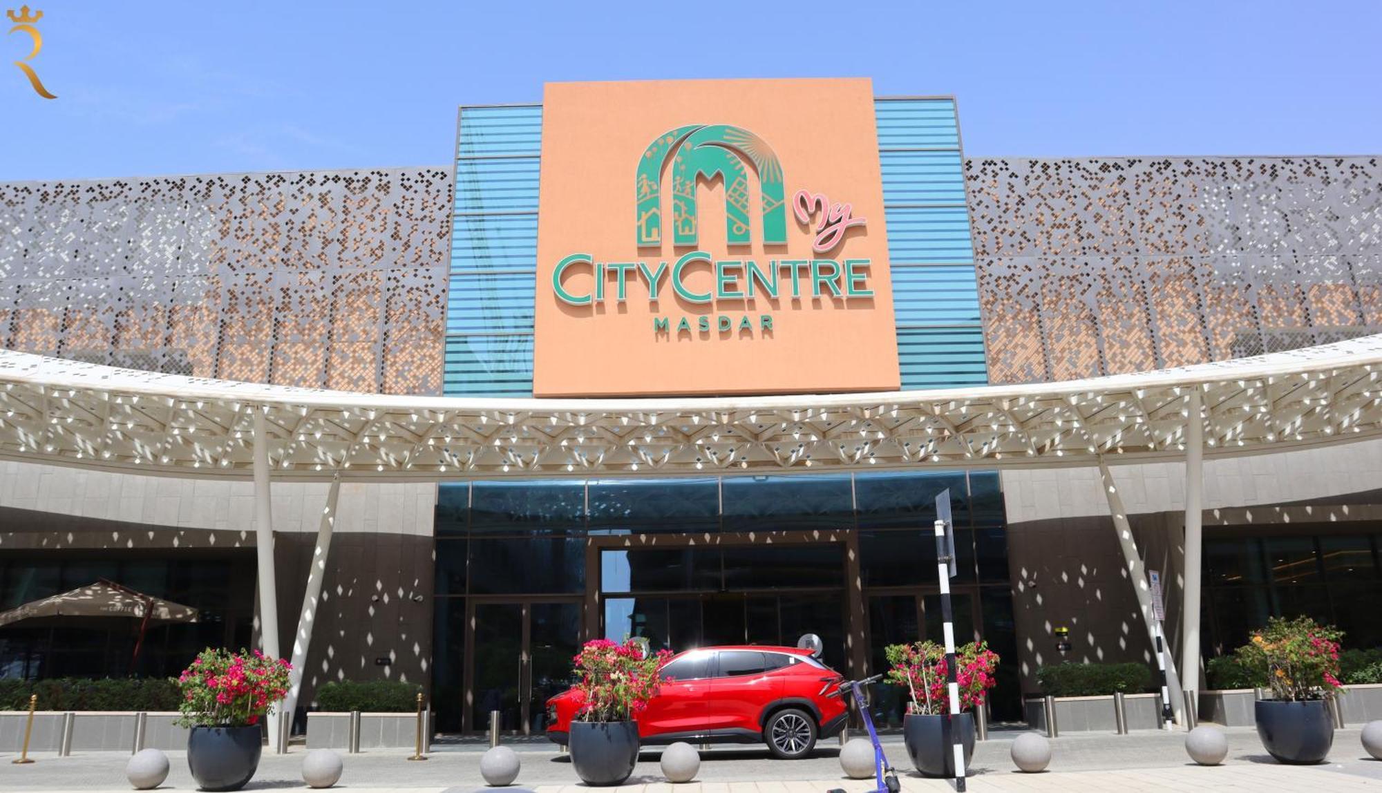 Modern Duplex 2br In Masdar Apartment